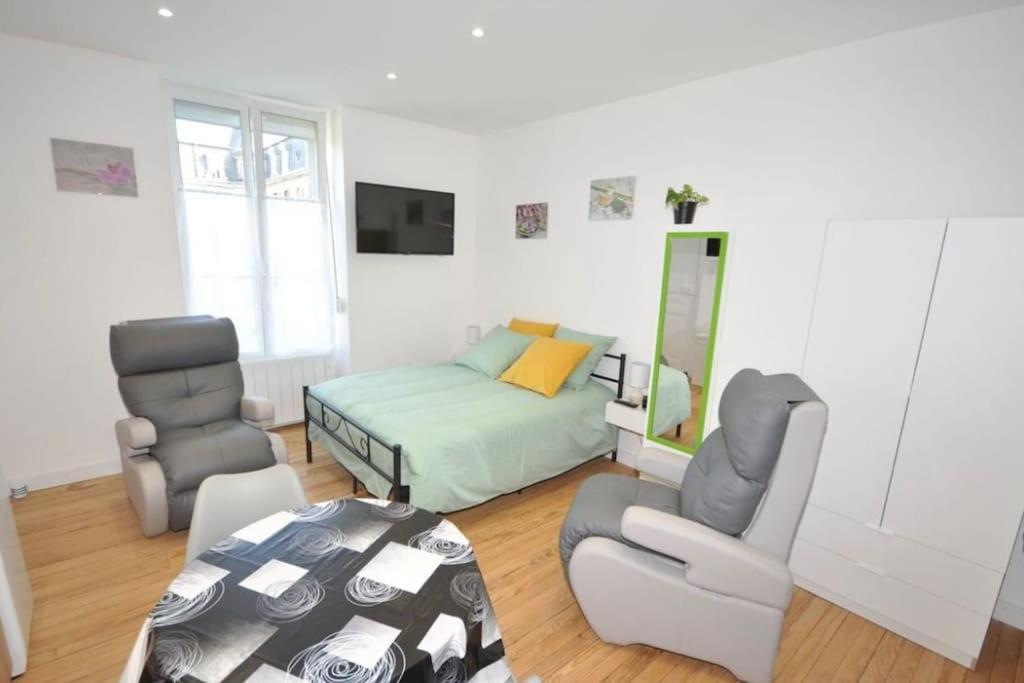 Studio meublé 4 étoile Vittel Extérieur photo
